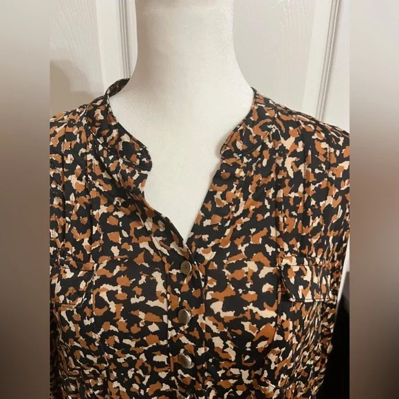 (26) Cocomo Petite Blouse with Black and Brown Pattern - Picture 3 of 15